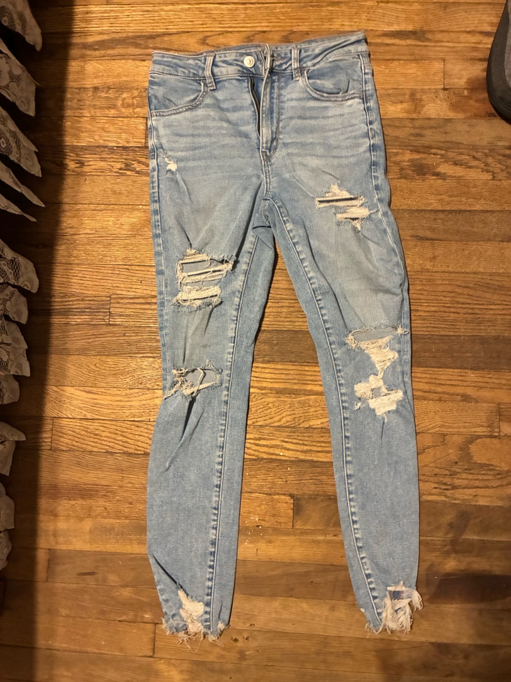 American Eagle Outfitters Light Blue Ripped Skinny Jeans